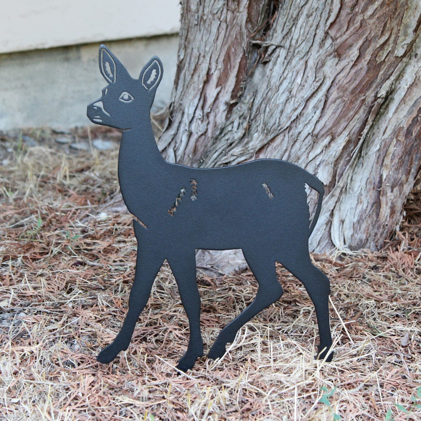 Doe Yard Stake